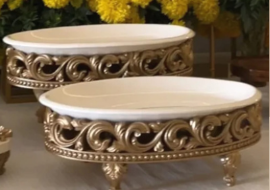 Oval Victorian Table Riser